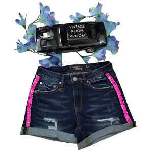 Cote De Nuits NWOT Shorts for Juniors/Women 3/4